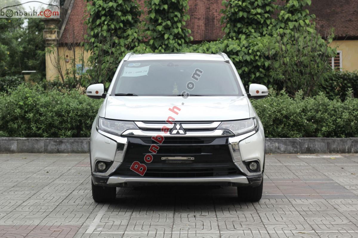 Mitsubishi Outlander 2.0 CVT 2016