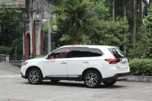 Xe Mitsubishi Outlander 2.0 CVT 2016