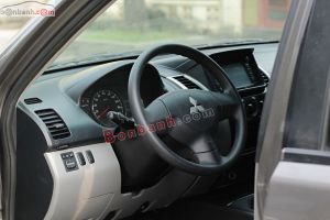 Xe Mitsubishi Pajero Sport D 4x2 MT 2016