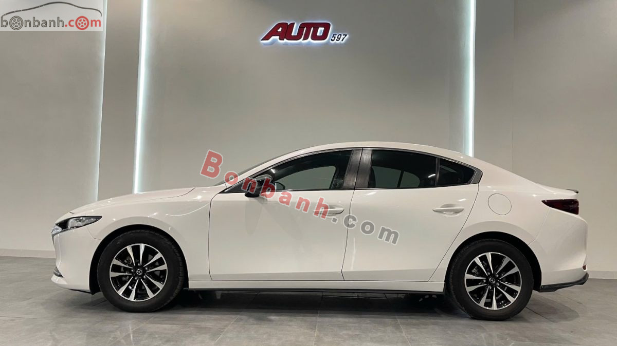 Mazda 3 1.5L Luxury 2020