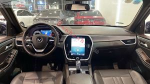 Xe VinFast Lux SA 2.0 Plus 2.0 AT 2020