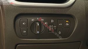 Xe VinFast Lux SA 2.0 Plus 2.0 AT 2020