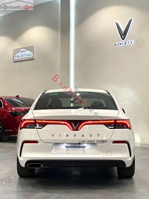 Xe VinFast Lux A 2.0 Tiêu chuẩn 2022