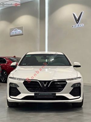 Xe VinFast Lux A 2.0 Tiêu chuẩn 2022