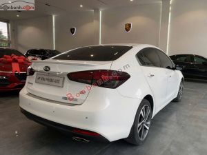 Xe Kia Cerato 2.0 AT 2017