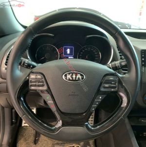 Xe Kia Cerato 2.0 AT 2017
