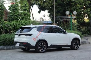Xe VinFast Lux SA 2.0 Premium 2.0 AT 2021