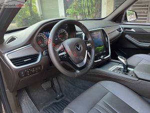 Xe VinFast Lux SA 2.0 Nâng cao 2022