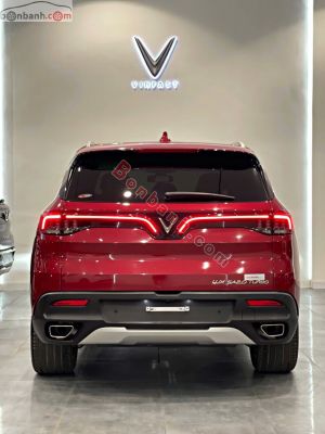 Xe VinFast Lux SA 2.0 Plus 2.0 AT 2021
