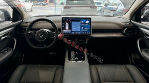 Xe VinFast VF8 Eco 2023