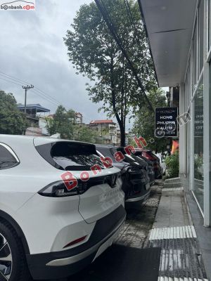 Xe VinFast VF8 Plus AWD 2022