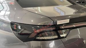 Xe VinFast Lux A 2.0 Base 2.0 AT 2021