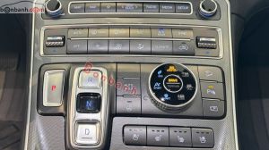 Xe Hyundai SantaFe Cao cấp 2.2L HTRAC 2024