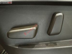 Xe VinFast Lux SA 2.0 Plus 2.0 AT 2020