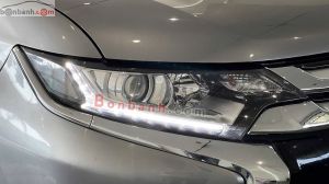 Xe Mitsubishi Outlander 2.0 CVT 2019