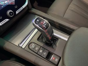 Xe VinFast Lux SA 2.0 Plus 2.0 AT 2020