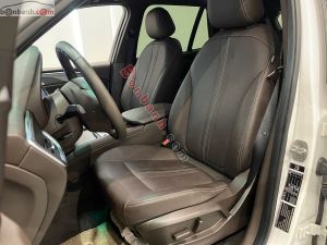 Xe VinFast Lux SA 2.0 Plus 2.0 AT 2020