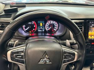 Xe Mitsubishi Triton 4x2 AT Mivec Premium 2021