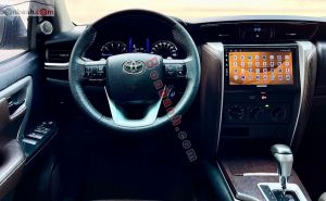 Xe Toyota Fortuner 2.4G 4x2 AT 2020