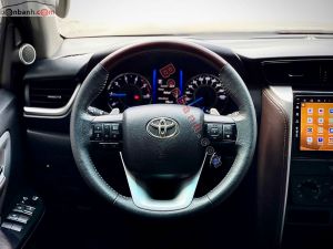 Xe Toyota Fortuner 2.4G 4x2 AT 2020