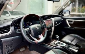 Xe Toyota Fortuner 2.4G 4x2 AT 2020