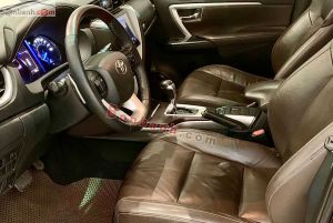 Xe Toyota Fortuner 2.4G 4x2 AT 2020