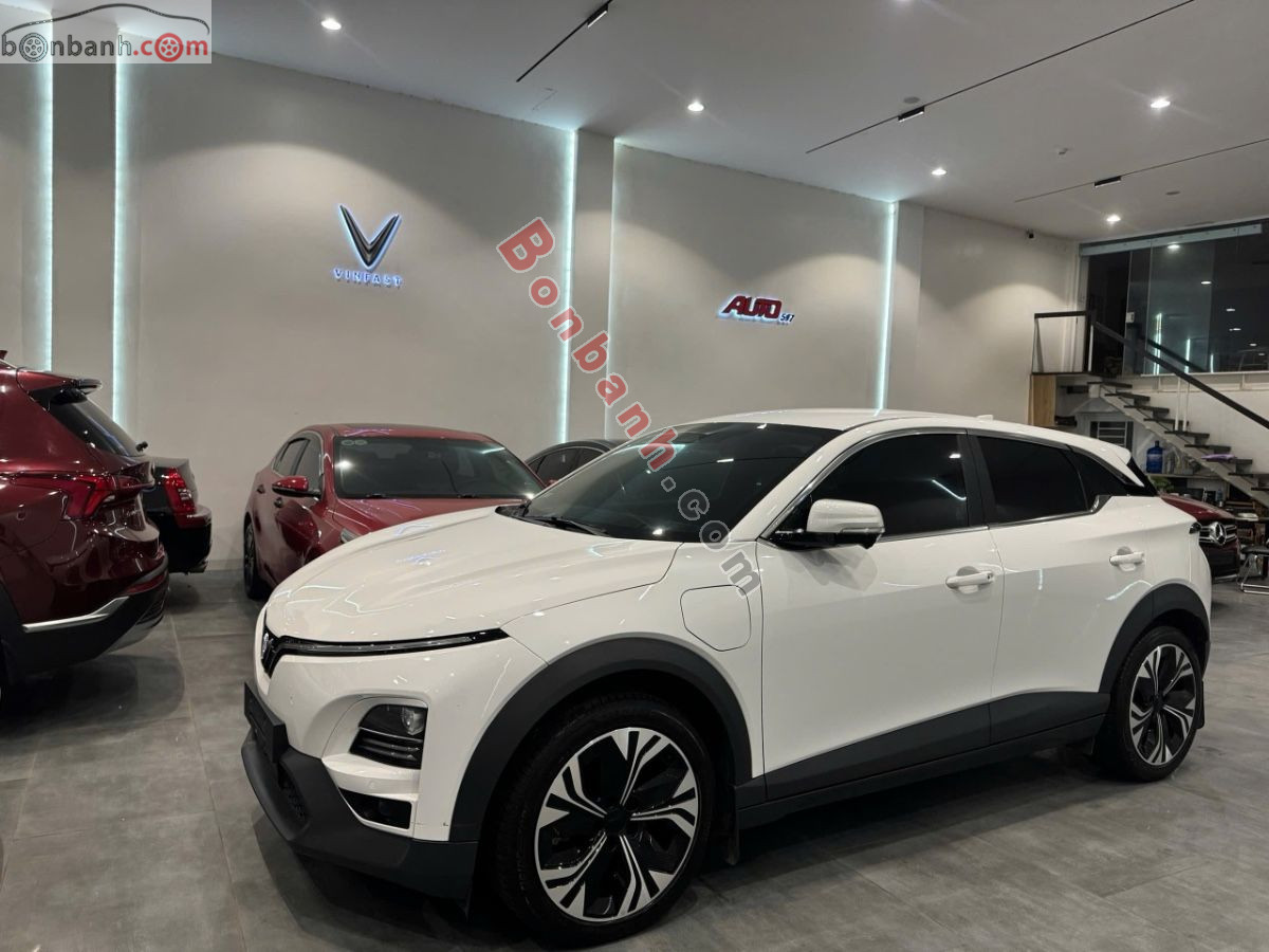 Xe VinFast VF6 Plus 2025