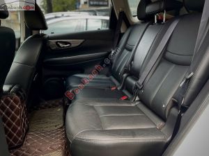 Xe Nissan X trail 2.5 SV Luxury 4WD 2021