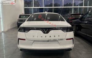 Xe VinFast Lux A 2.0 Nâng cao 2022